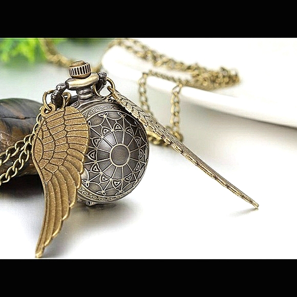 🎃🕸️ Harry Potter Golden Snitch Hidden Watch Pendant 🏆HP🏆 - Picture 5 of 8
